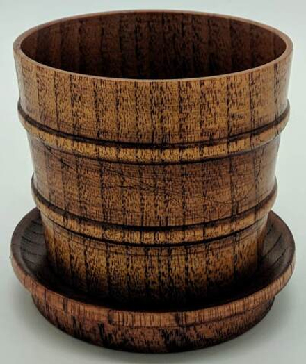 Чашка деревянная с крышкой-блюдцем